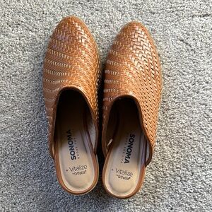 Sonoma Woven slip on mules